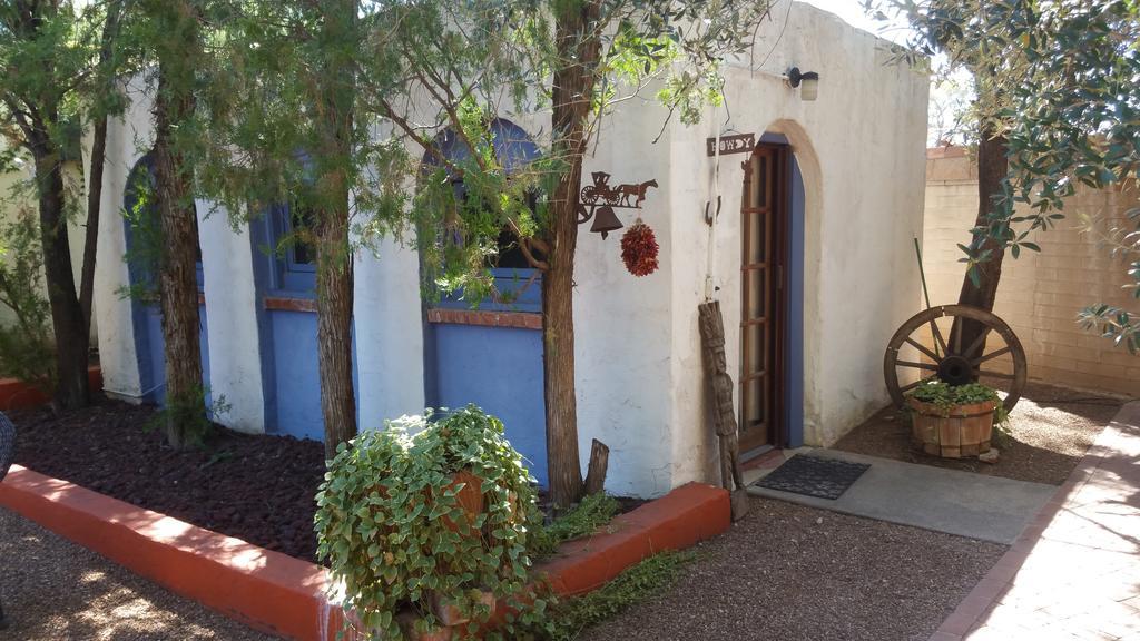 Sam Hughes Inn B&B 土桑 外观 照片