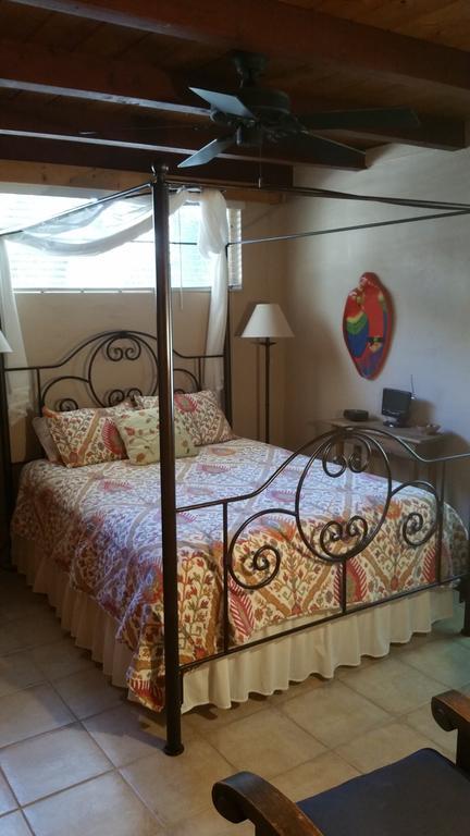 Sam Hughes Inn B&B 土桑 外观 照片