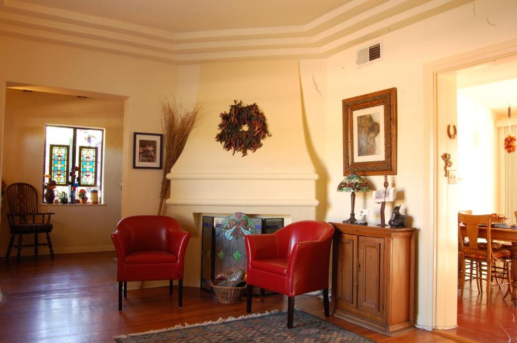 Sam Hughes Inn B&B 土桑 外观 照片